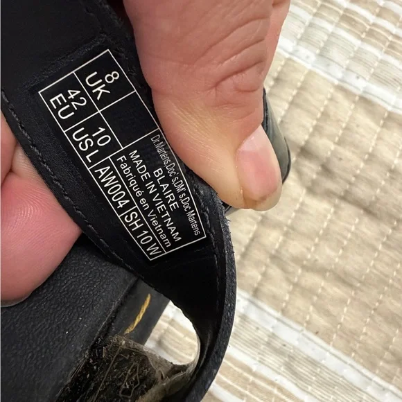 Dr. Martens Blaire Patent Leather Strap Sandals in black. Women’s size 10 - Picture 5 of 8